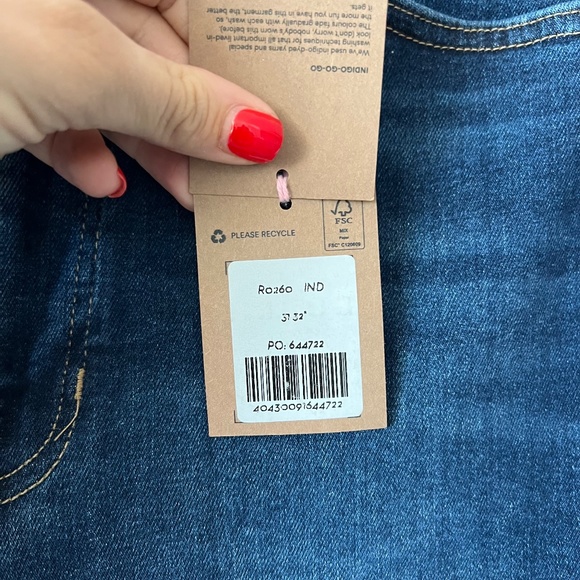 Boden High Rise True Straight Jeans size 31 / 32" in Indigo - Picture 8 of 10